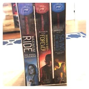 James Patterson Maximum Ride series NWT